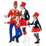 Grupo Soldaditos Plomo y Majorettes
