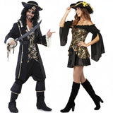 Pareja Piratas Noche