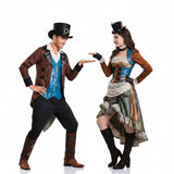 Pareja Steampunk Retrofuturistas